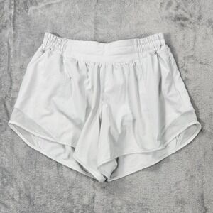 Lululemon Shorts Womens 6 Tall Light Gray Track & Train Lined Athletic Run Gym